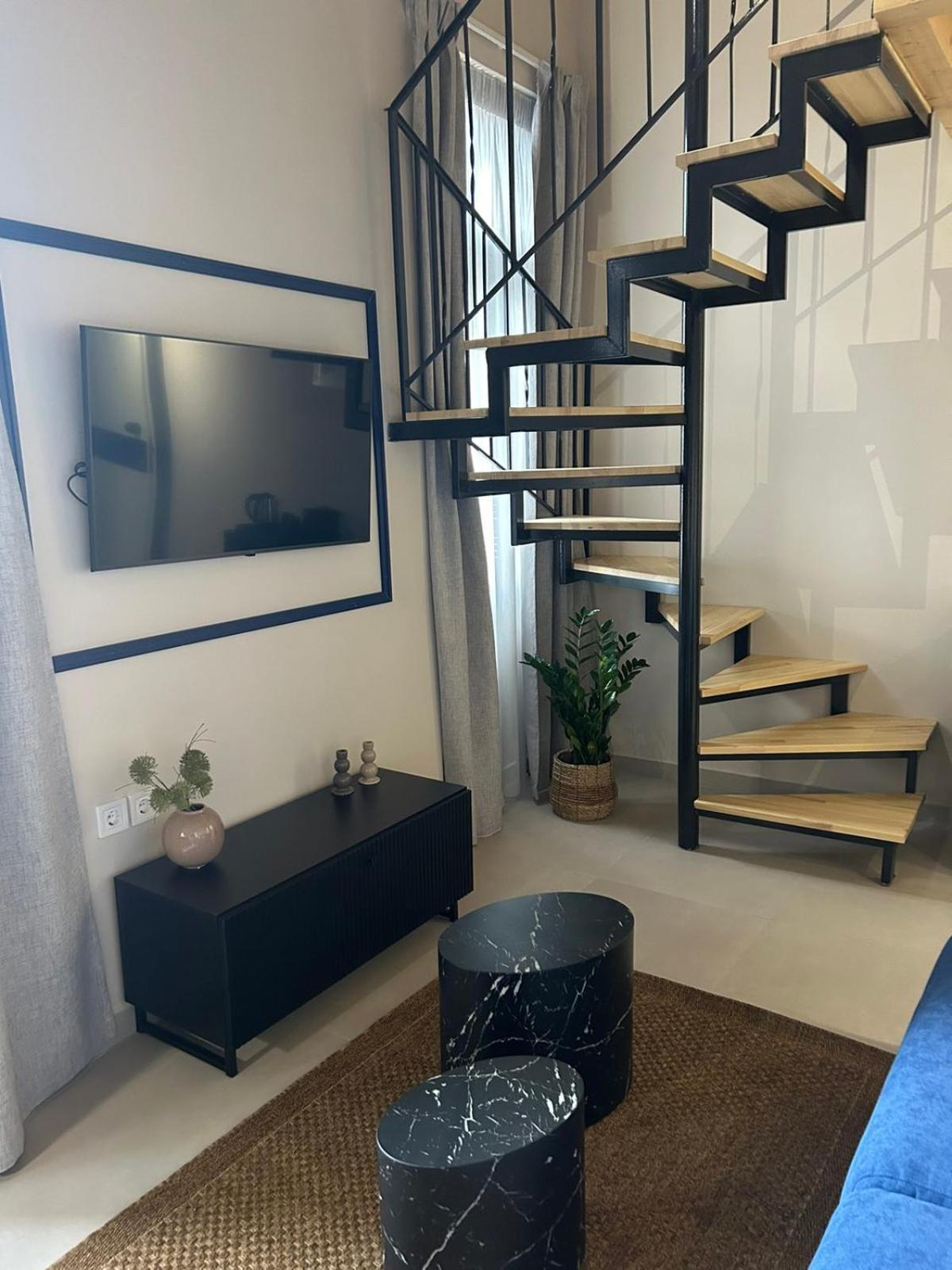 Living Yard Thissio เอเธนส์ ภายนอก รูปภาพ