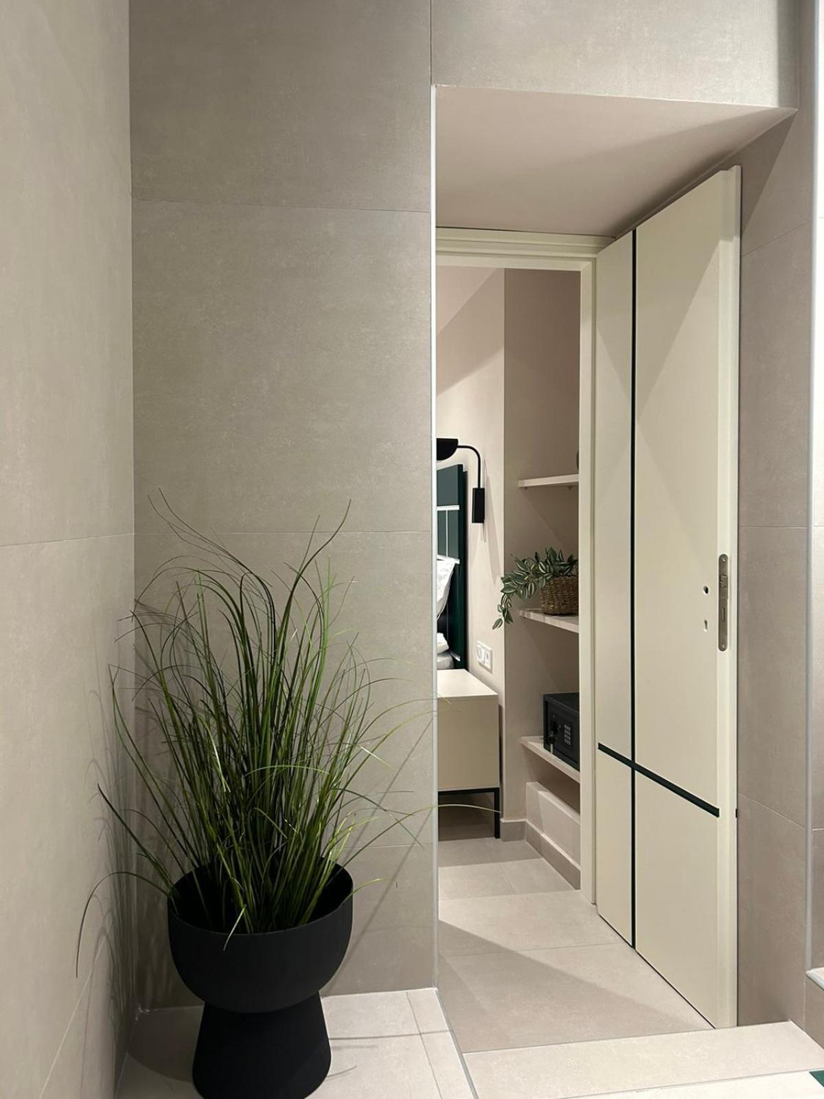 Living Yard Thissio เอเธนส์ ภายนอก รูปภาพ